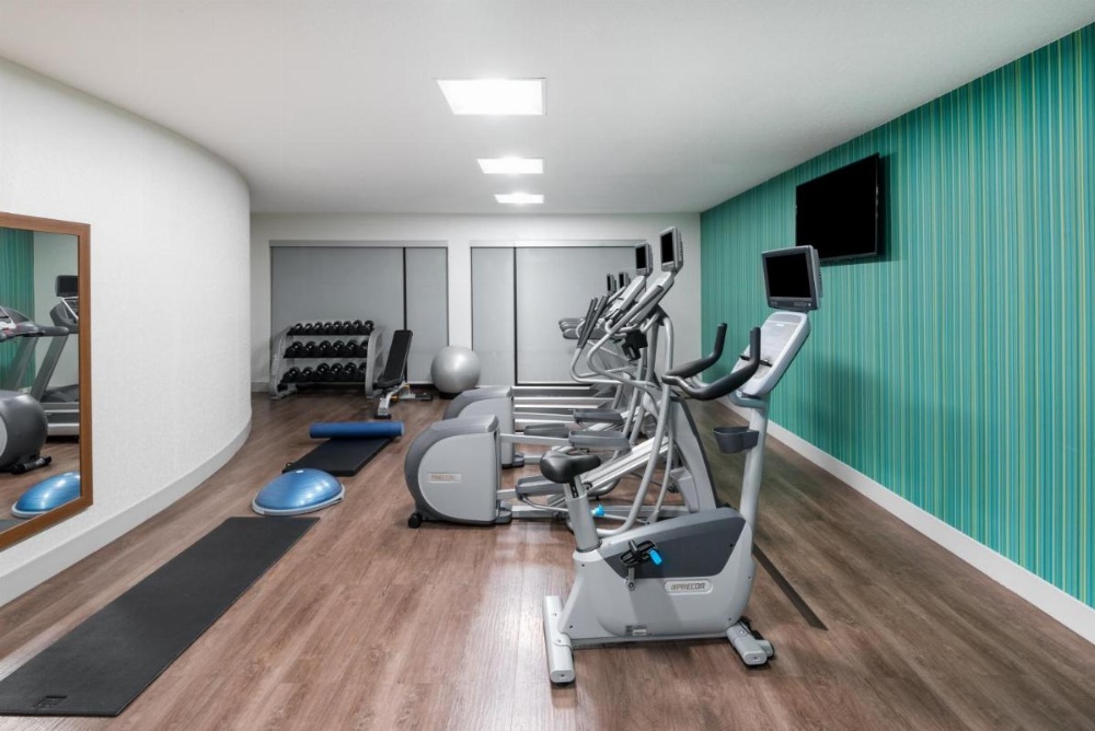 Holiday Inn Express & Suites Lakeland South Image 21